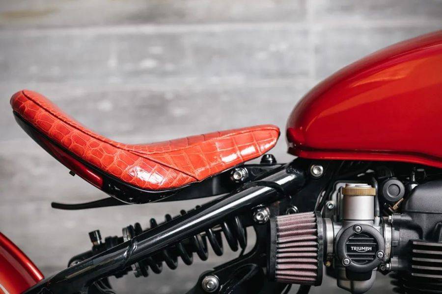 Triumph Bobber 改装分享