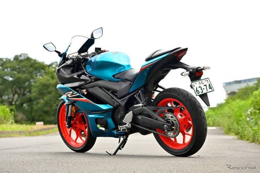 日本人气小排量跑车雅马哈YZF-R3电青色，实物实车细节多图