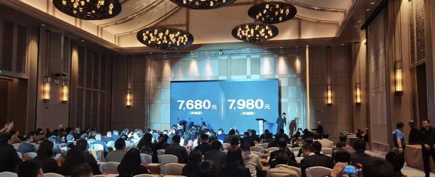 雅马哈旭鹰125，外卖哥2个月行驶1400公里的个人体验感受