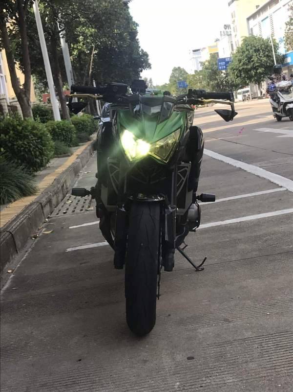 川崎Z1000正宗的小弟弟z800