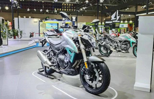 中国摩托车海外发力，无极500R席卷菲律宾市场！