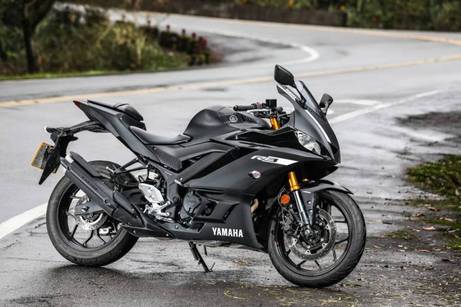 2021 款 YAMAHA R3 的优缺点，你在等R3吗？