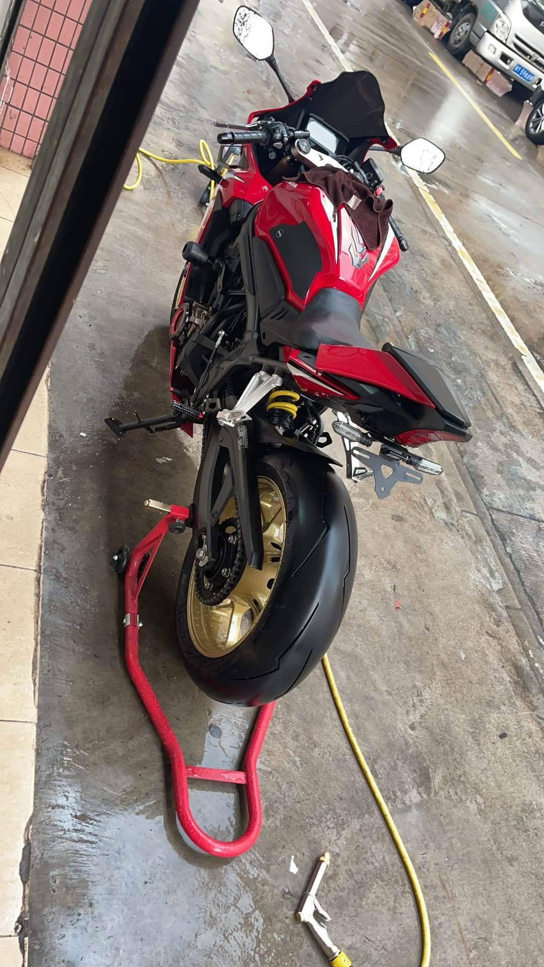 本田CBR650R