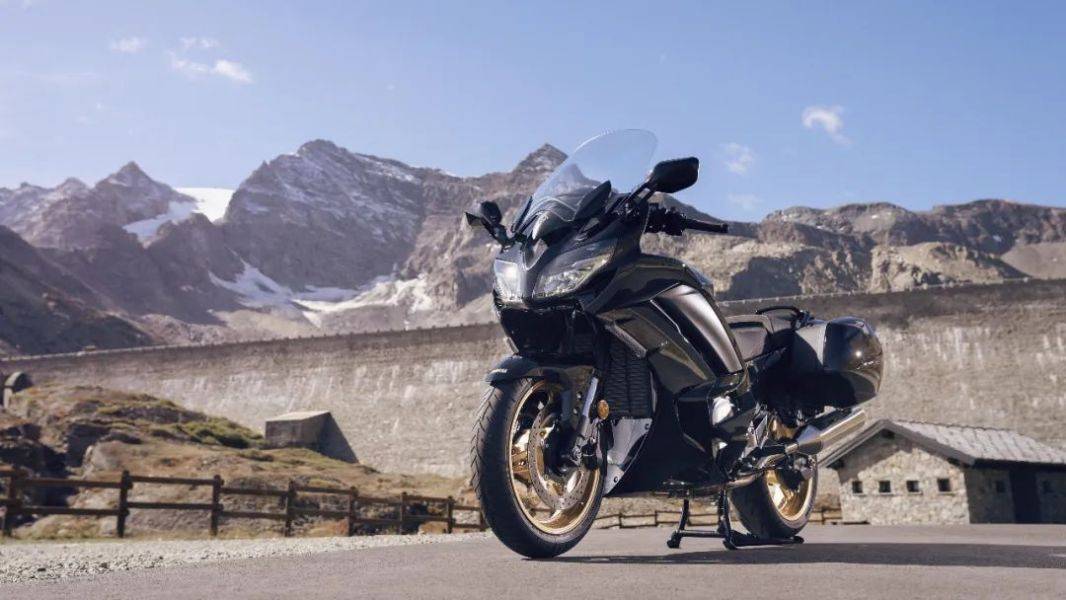 终极玩家——YAMAHA FJR1300AS Ultimate