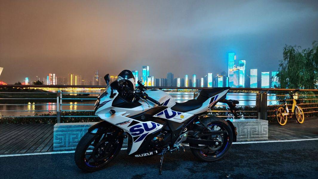 豪爵铃木GSX250R-A提车经历及个人感想