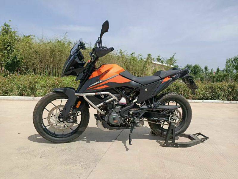 Ktm390产adv三色护杠三箱装厂效果图，量产