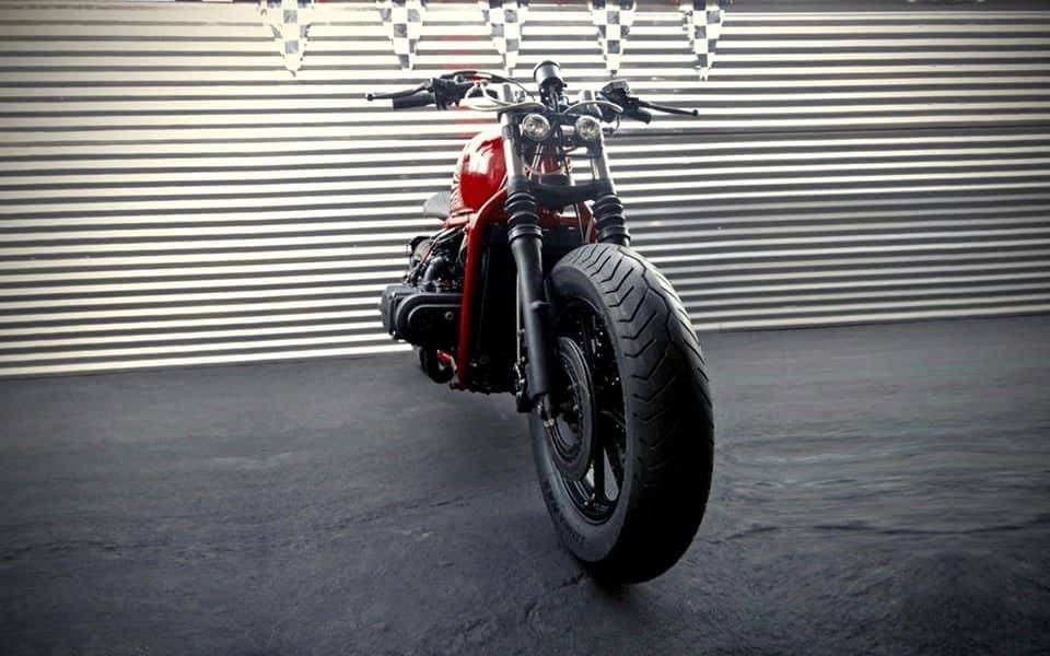 定制由1985年本田金翼Bobber.改款 Sunny li