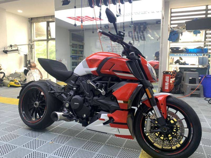 DUCATI DIAVEL 1260改色记